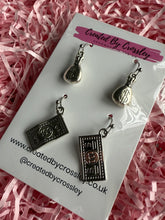 Load image into Gallery viewer, Money Earring Duo