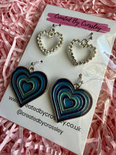 Load image into Gallery viewer, Hearts Earring Duo