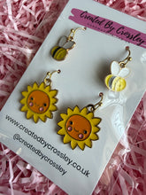 Load image into Gallery viewer, Bee Sun Earring Duo