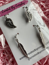 Load image into Gallery viewer, Feather Earring Duo