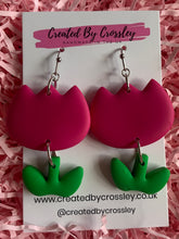 Load image into Gallery viewer, Pink Green Flower Clay Earrings