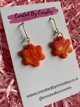 Load image into Gallery viewer, Sunset Flower Clay Earrings
