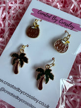 Load image into Gallery viewer, Coconut Tree Earring Duo