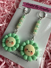 Load image into Gallery viewer, Green Flower Hearing Aid Charms