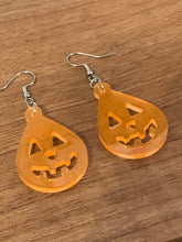 Load image into Gallery viewer, Pumpkin Teardrop Earrings