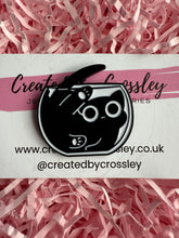 Load image into Gallery viewer, Bowl Cat Pin Badge
