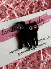 Load image into Gallery viewer, Bat Cat Pin Badge
