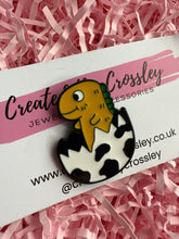 Load image into Gallery viewer, Baby Dinosaur Pin Badge
