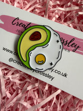 Load image into Gallery viewer, Avocado Egg Pin Badge
