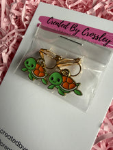 Load image into Gallery viewer, Turtle Clip On Earrings
