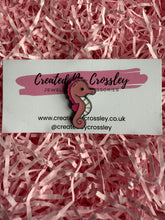 Load image into Gallery viewer, Seahorse Pin Badge

