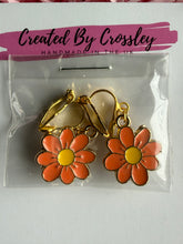 Load image into Gallery viewer, Coral Daisy Clip On Earrings
