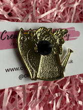 Load image into Gallery viewer, Flower Watering Can Cat Pin Badge
