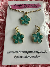 Load image into Gallery viewer, Blue Flower Jewellery Set
