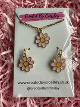 Load image into Gallery viewer, Flower Jewellery Set
