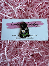 Load image into Gallery viewer, Flower Cat Pin Badge
