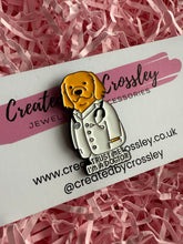 Load image into Gallery viewer, Trust me I’m a dogtor Pin Badge
