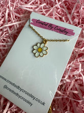 Load image into Gallery viewer, Daisy Charm Necklace
