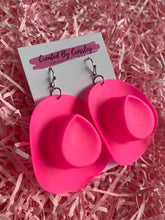 Load image into Gallery viewer, Large Pink Cowboy Hat Charm Earrings
