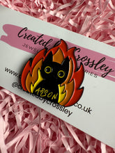 Load image into Gallery viewer, Fire Cat Pin Badge
