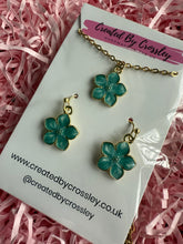 Load image into Gallery viewer, Blue Flower Jewellery Set
