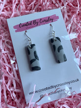 Load image into Gallery viewer, Grey Pattern Clay Earrings
