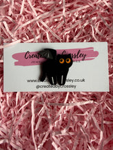Load image into Gallery viewer, Bat Cat Pin Badge
