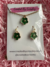 Load image into Gallery viewer, Green Flower Jewellery Set
