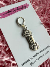Load image into Gallery viewer, Yarn Charm Clip Charm and Stitch Markers
