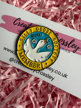 Load image into Gallery viewer, Silly Goose Society Member Pin Badge
