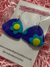 Load image into Gallery viewer, Blue Flower Clay Earrings
