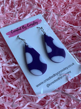 Load image into Gallery viewer, Purple Pattern Teardrop Clay Earrings
