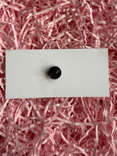 Load image into Gallery viewer, Silly Cat Pin Badge
