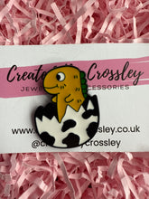Load image into Gallery viewer, Baby Dinosaur Pin Badge
