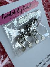 Load image into Gallery viewer, Music Notes Clip On Earrings
