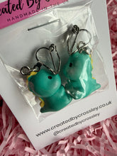 Load image into Gallery viewer, Chunky Dino Clip On Earrings
