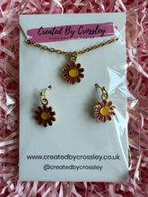 Load image into Gallery viewer, Red Flower Jewellery Set
