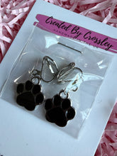 Load image into Gallery viewer, Black Paw Print Clip On Earrings
