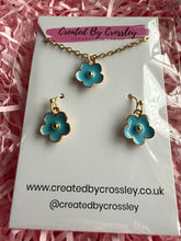 Load image into Gallery viewer, Blue Flower Jewellery Set
