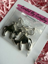 Load image into Gallery viewer, Camel Clip On Earrings
