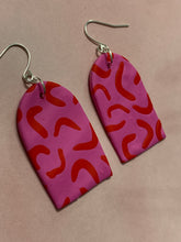 Load image into Gallery viewer, Pink and Red Arch Clay Earrings
