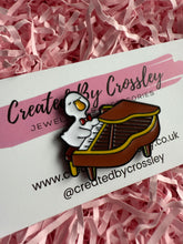 Load image into Gallery viewer, Piano Duck Pin Badge
