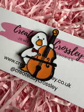 Load image into Gallery viewer, Cello Duck Pin Badge
