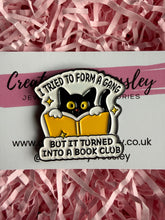 Load image into Gallery viewer, Book Club Cat Pin Badge
