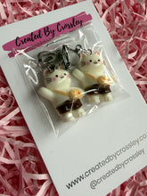 Load image into Gallery viewer, White Cat Clip On Earrings
