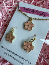 Load image into Gallery viewer, Pink Flower Jewellery Set
