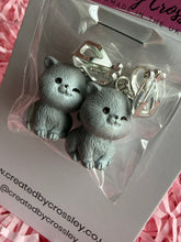 Load image into Gallery viewer, Chunky Cat Clip On Earrings
