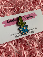 Load image into Gallery viewer, Cactus Plant Pin Badge
