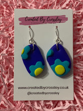 Load image into Gallery viewer, Blue Flower Clay Earrings
