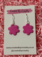 Load image into Gallery viewer, Pink Flower Clay Earrings
